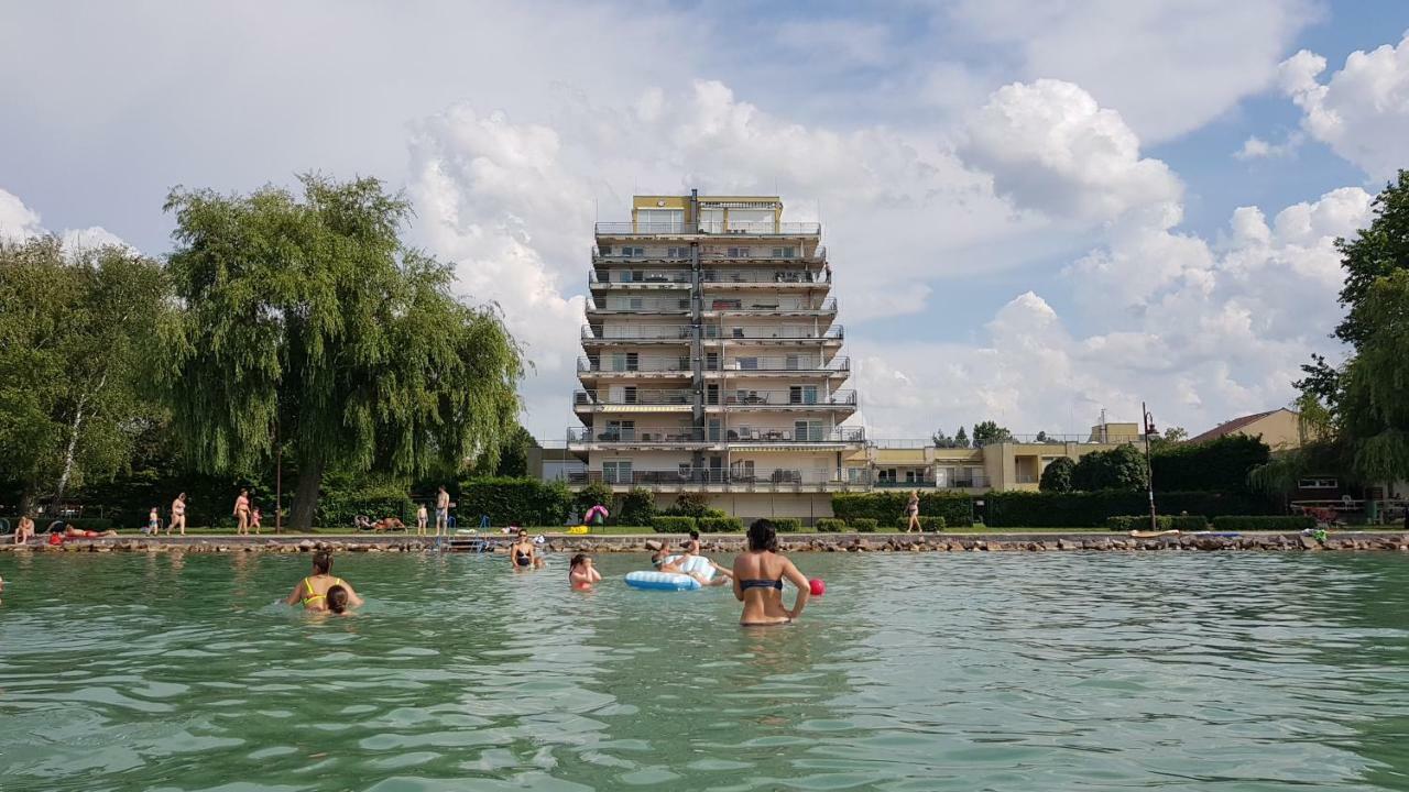 Apartment Balaton Siófok Esterno foto